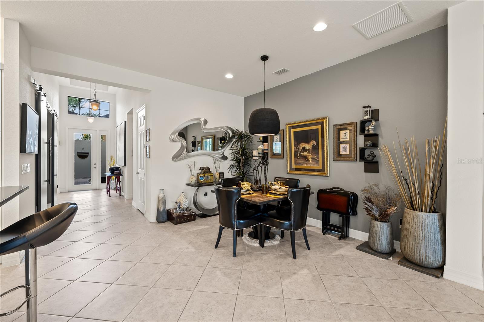 10035 Chesapeake Bay Dr Property Photo 4