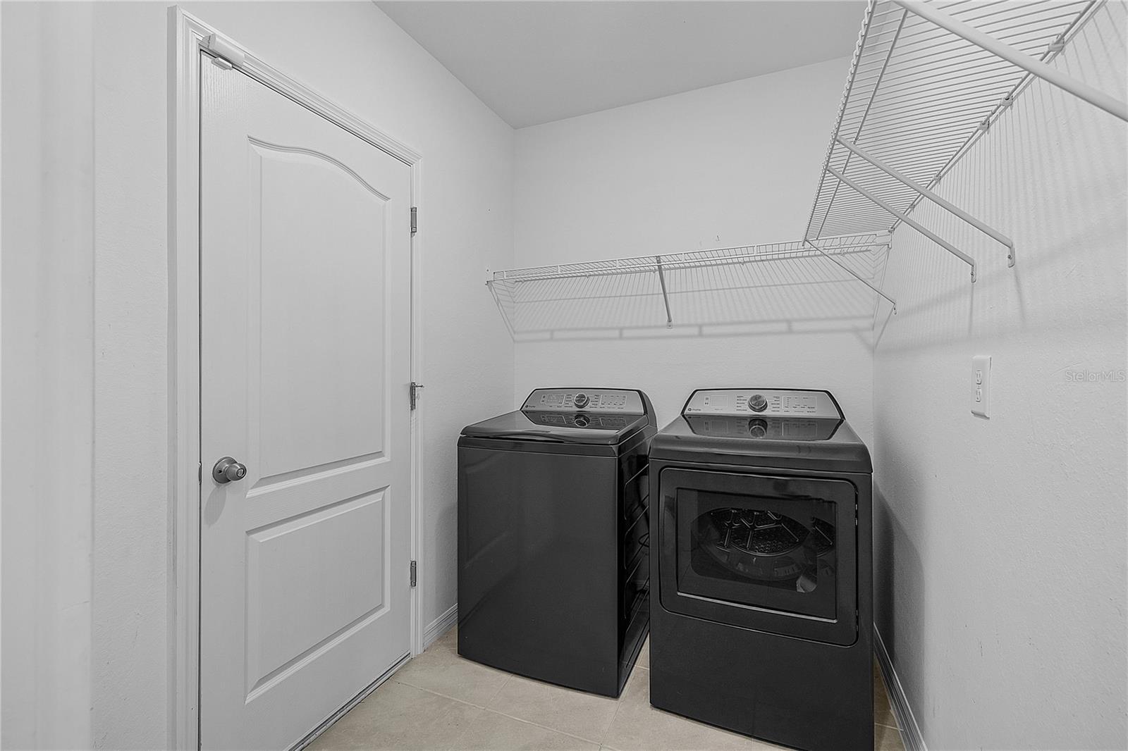 2281 Talbrook Ter Property Photo 13