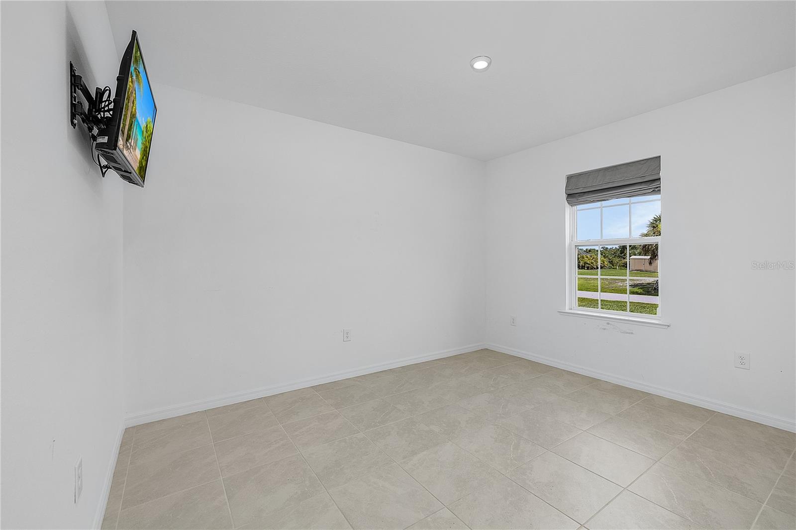 2281 Talbrook Ter Property Photo 14