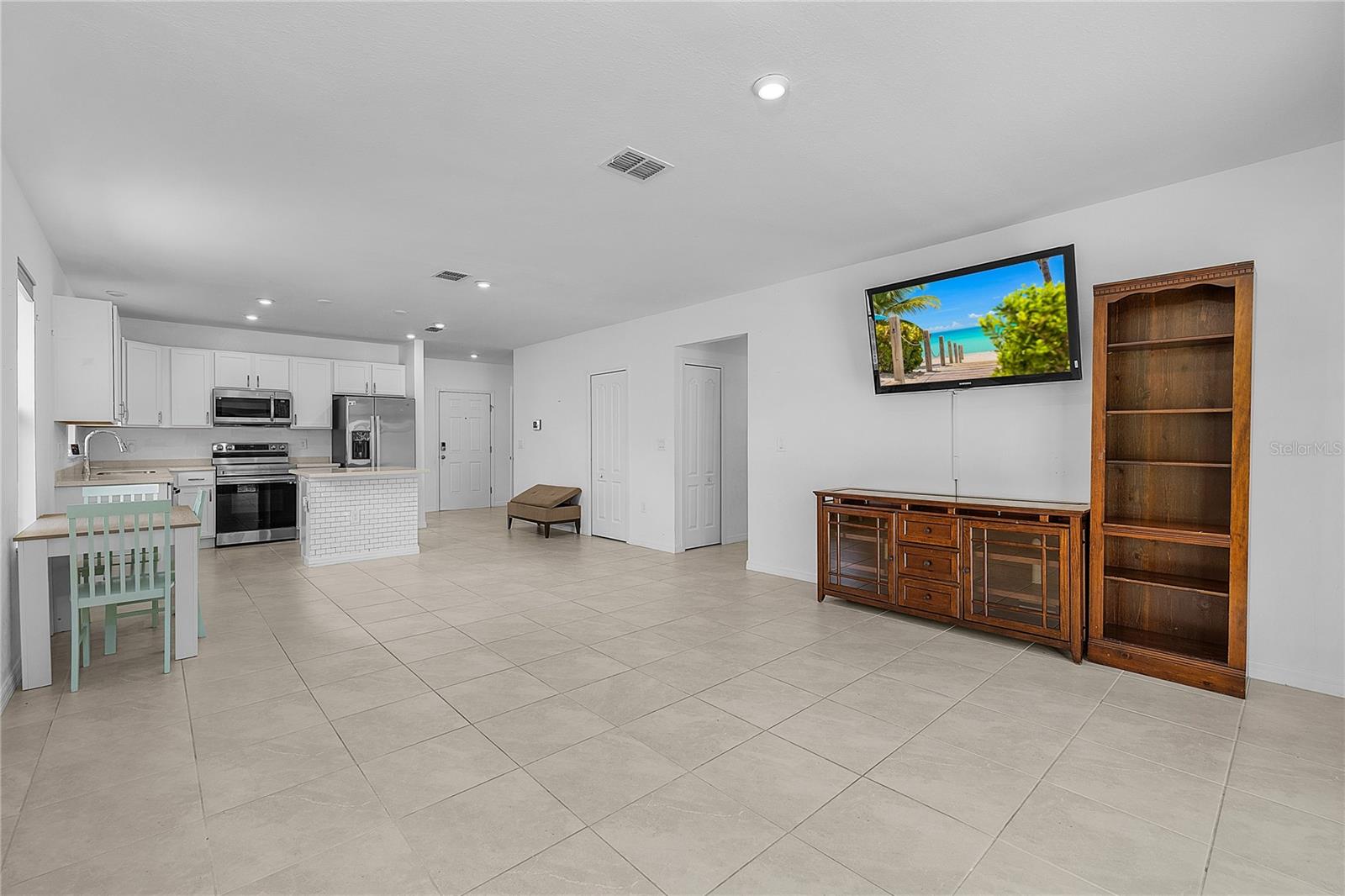 2281 Talbrook Ter Property Photo 18