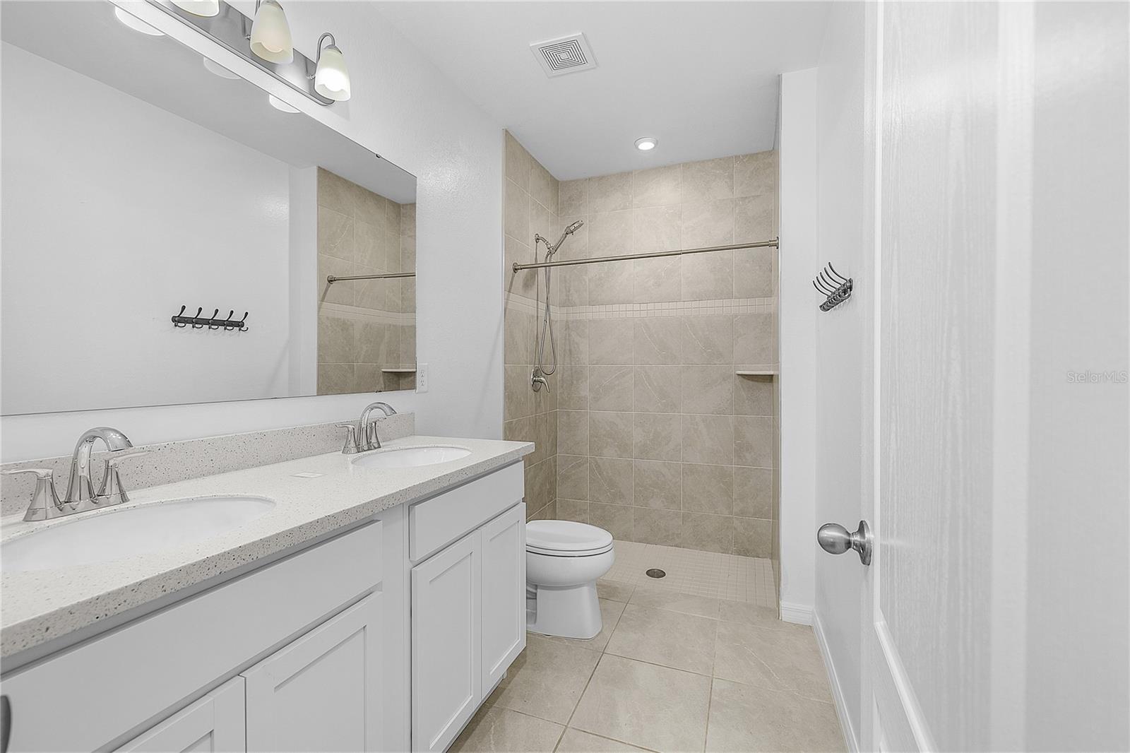 2281 Talbrook Ter Property Photo 28