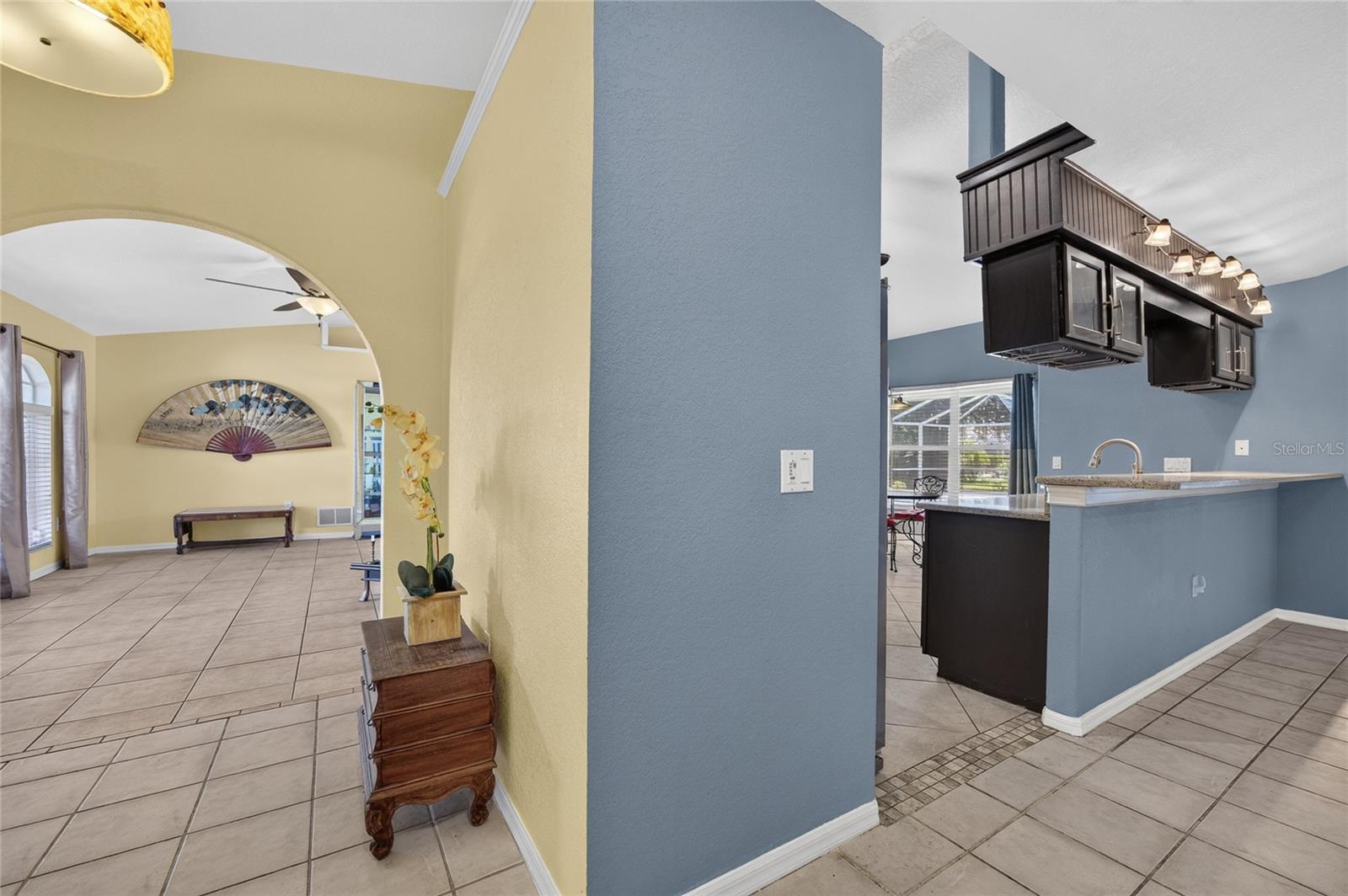 86 Santarem Cir Property Photo 10