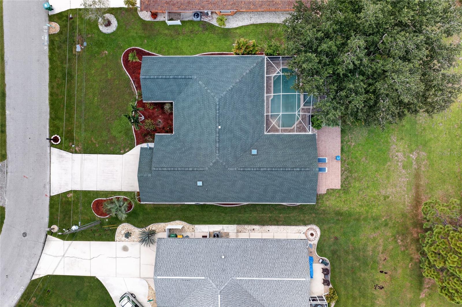 86 Santarem Cir Property Photo 42