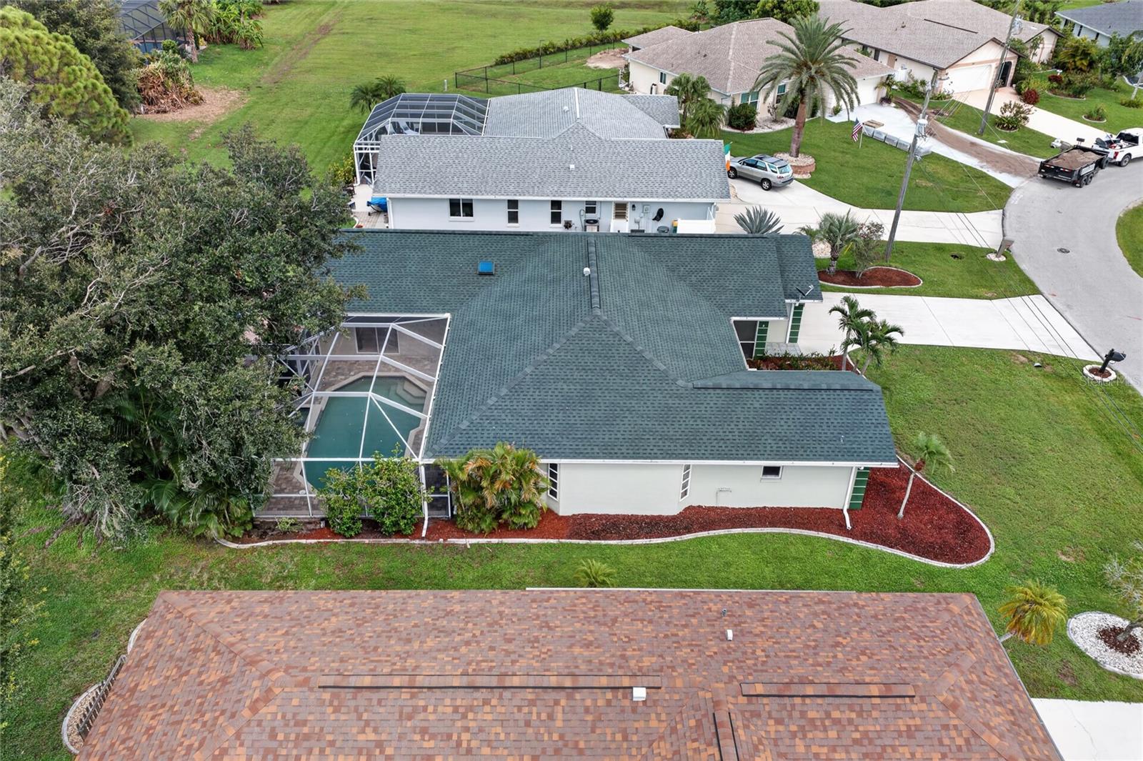 86 Santarem Cir Property Photo 44