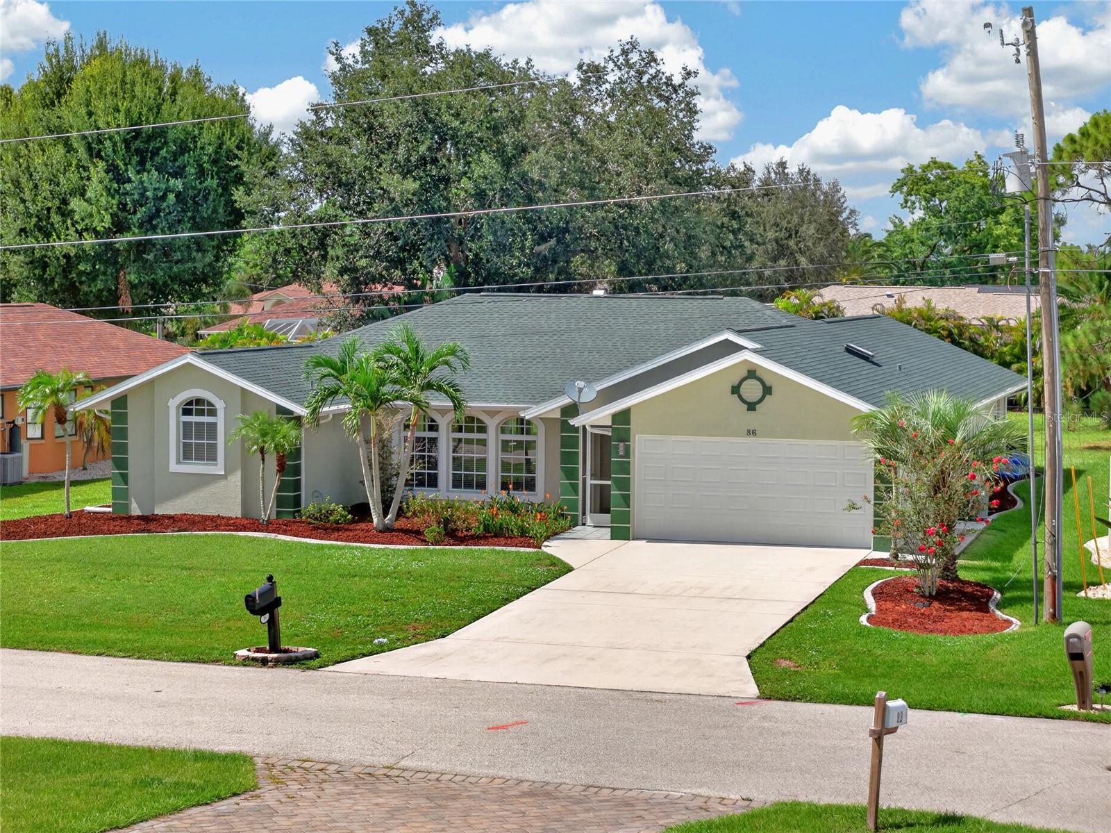86 Santarem Cir Property Photo 49
