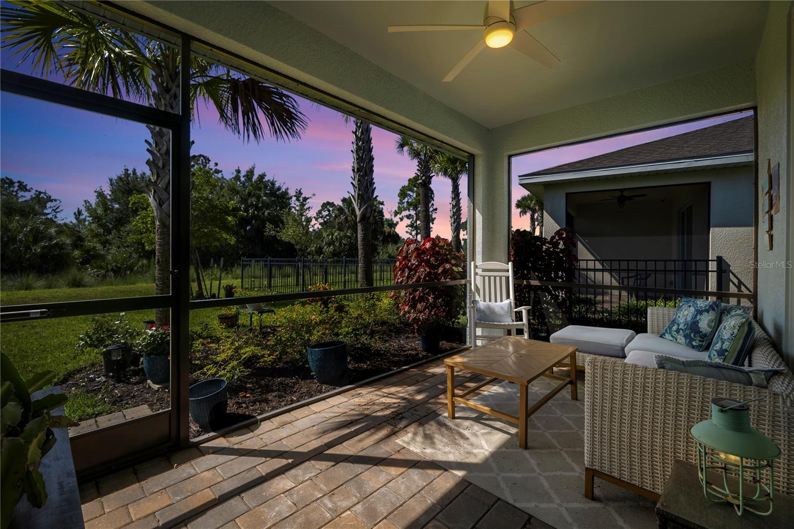 43836 Blue Heron Ln Property Photo 3