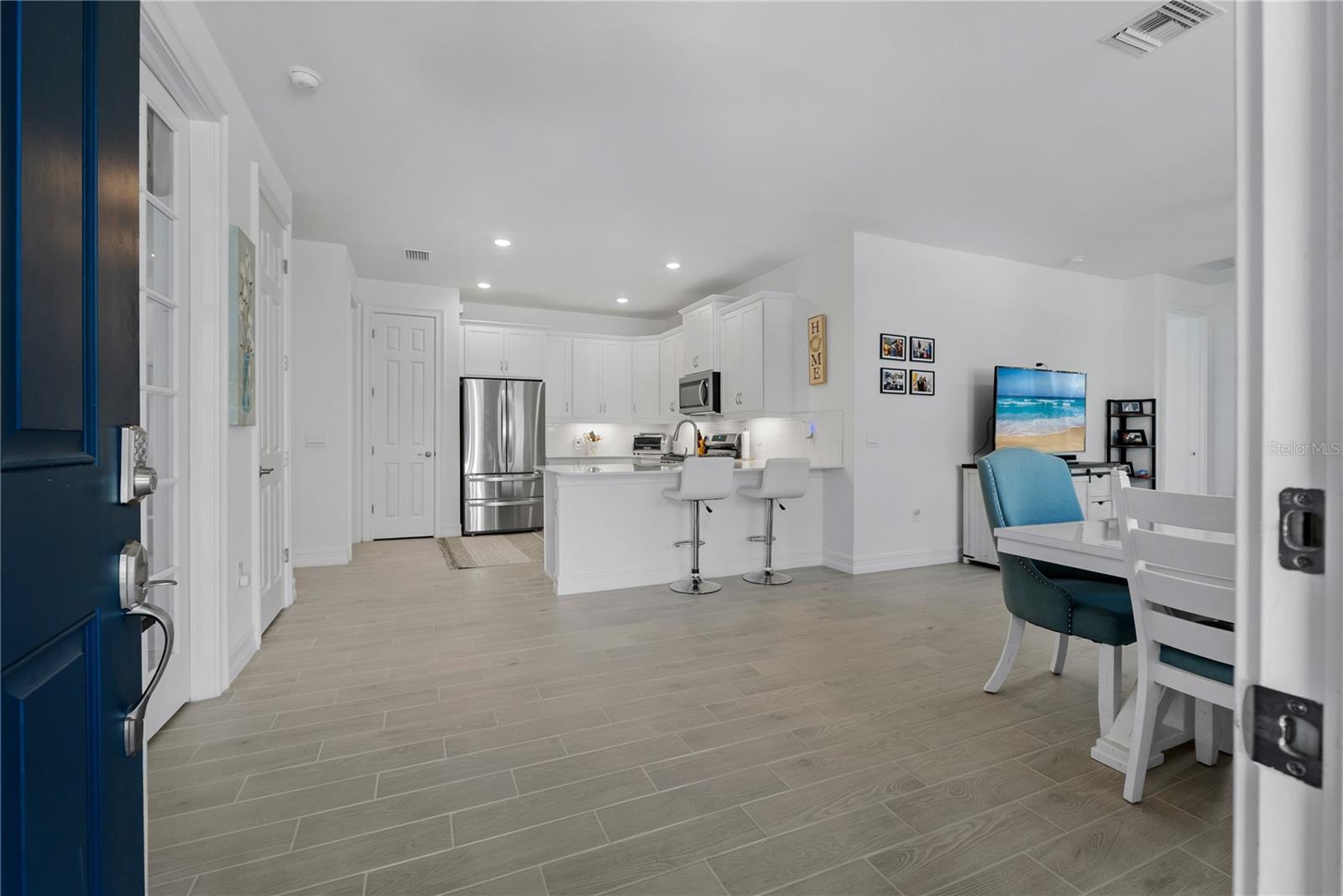 43836 Blue Heron Ln Property Photo 6
