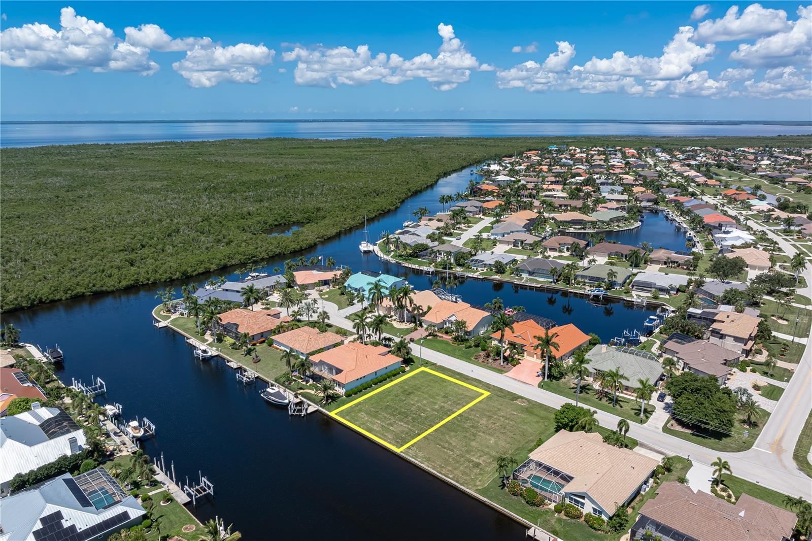 3930 La Costa Island Ct Property Photo 11
