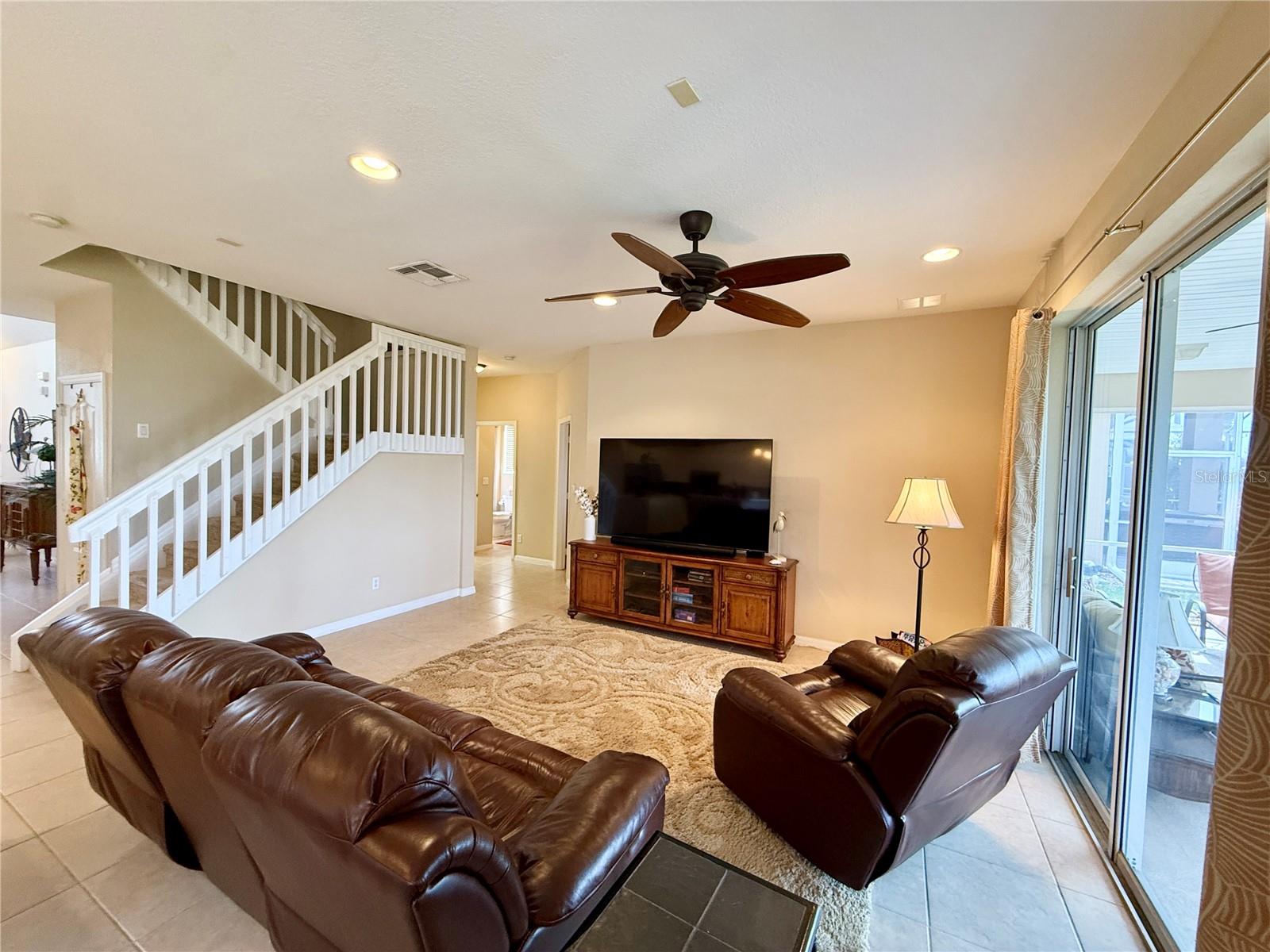 15470 Laguna Hills Dr Property Photo 13