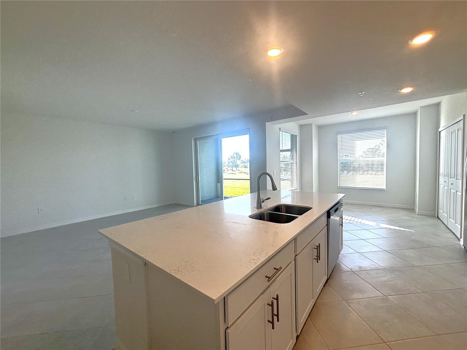 17440 Opal Sand Dr #103 Property Photo 8
