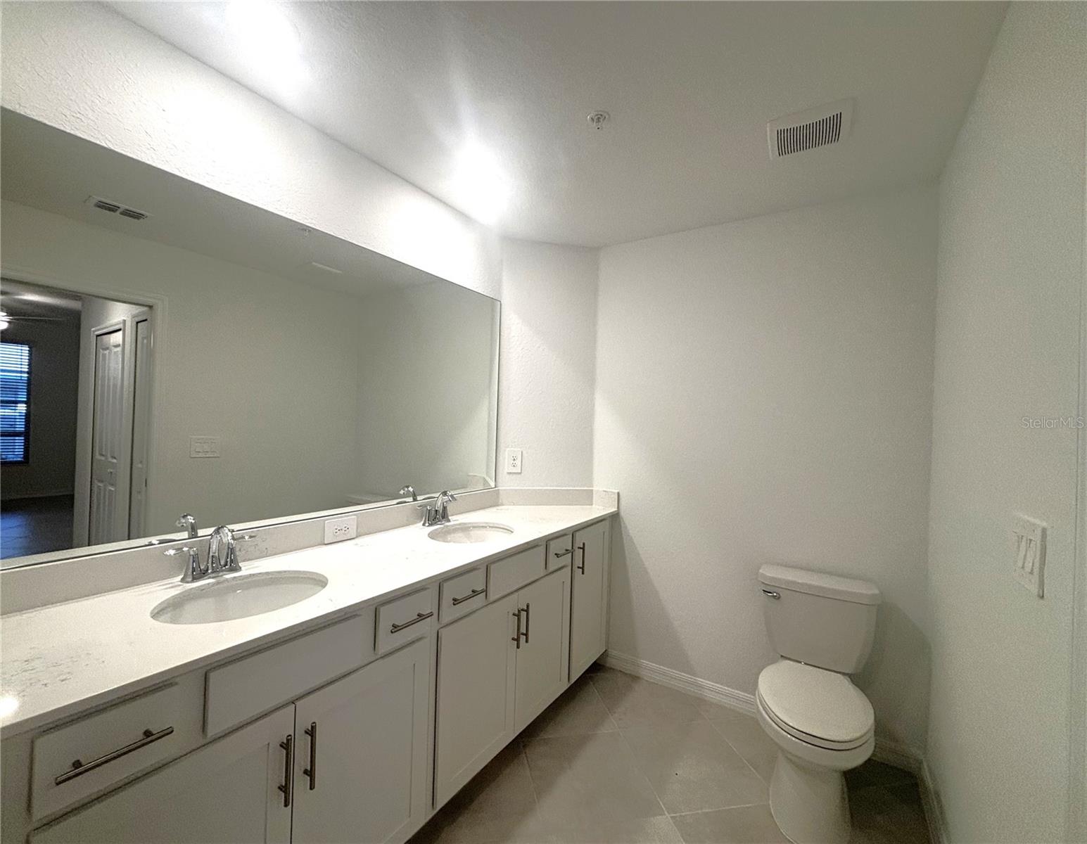 17440 Opal Sand Dr #103 Property Photo 17
