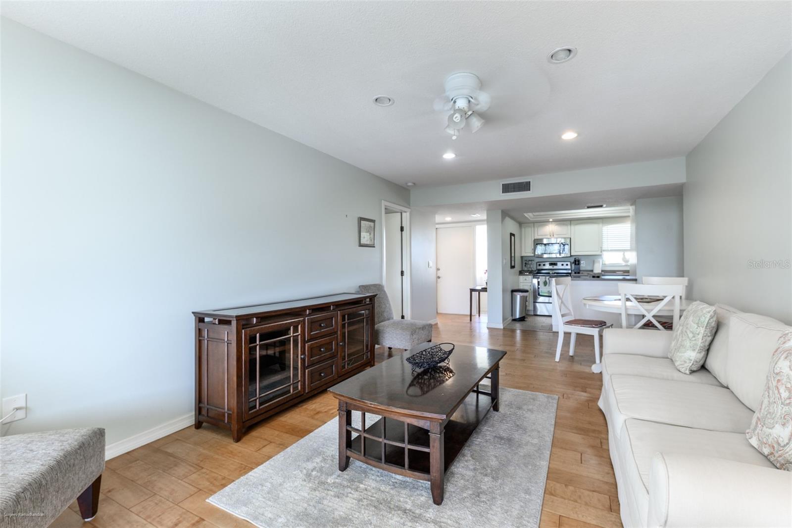1080 Bal Harbor Blvd #3c Property Photo 35