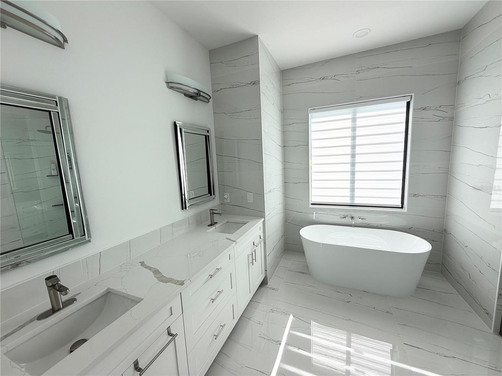 10 Mate Dr Property Photo 11