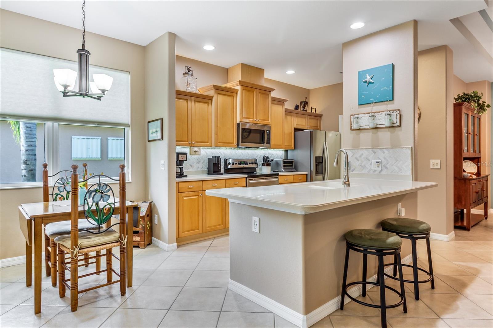 6896 Talon Bay Dr Property Photo 15