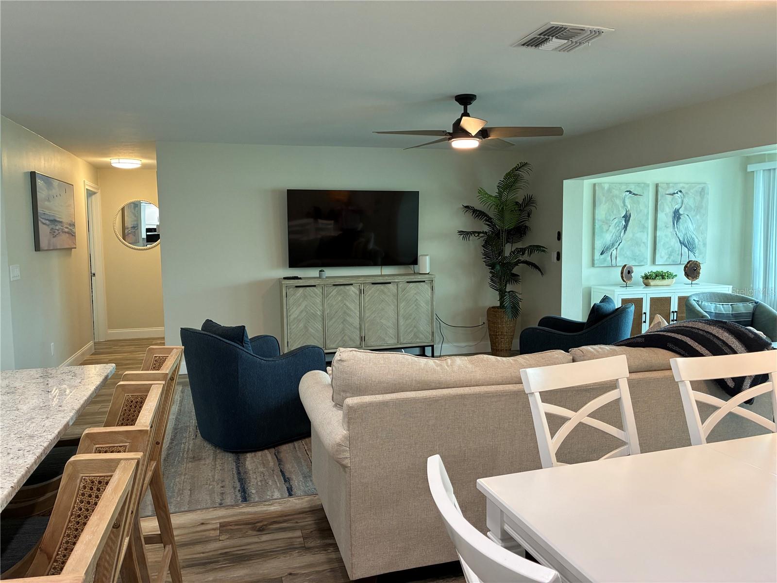 5240 Seminole Ct Property Photo 13