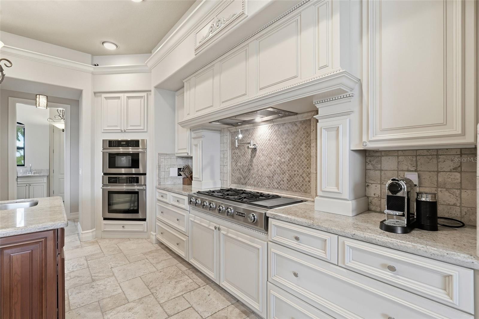 4790 Harbor Point Ct Property Photo 17