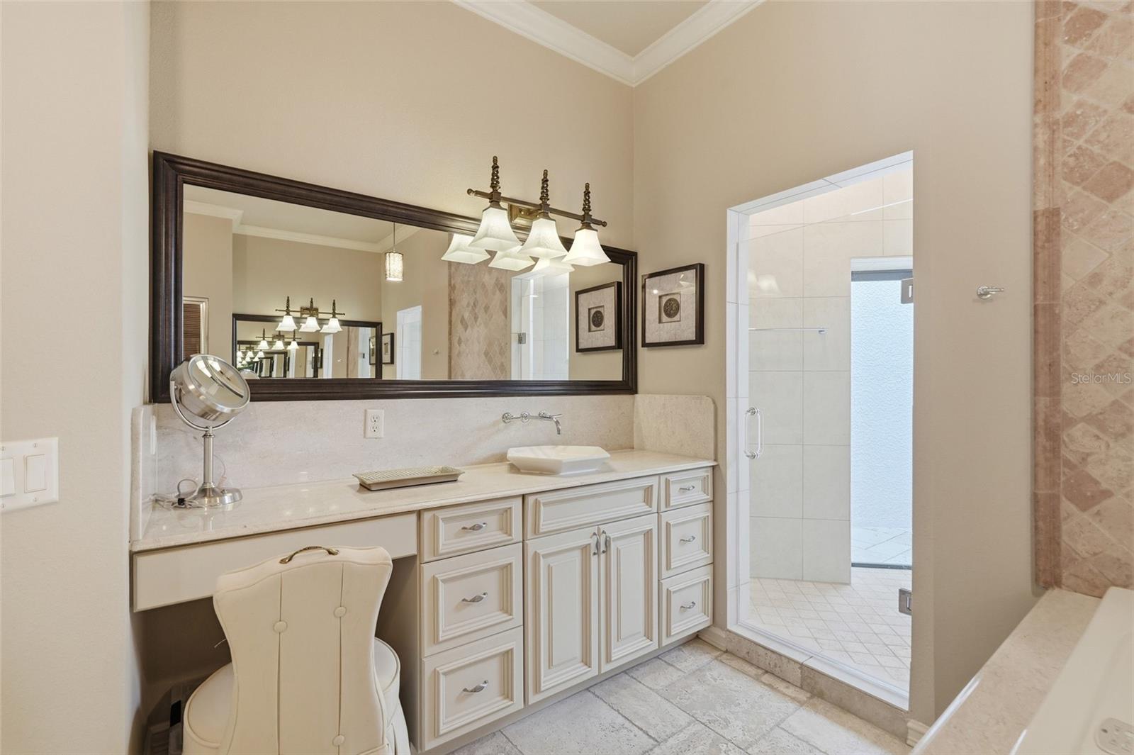 4790 Harbor Point Ct Property Photo 38