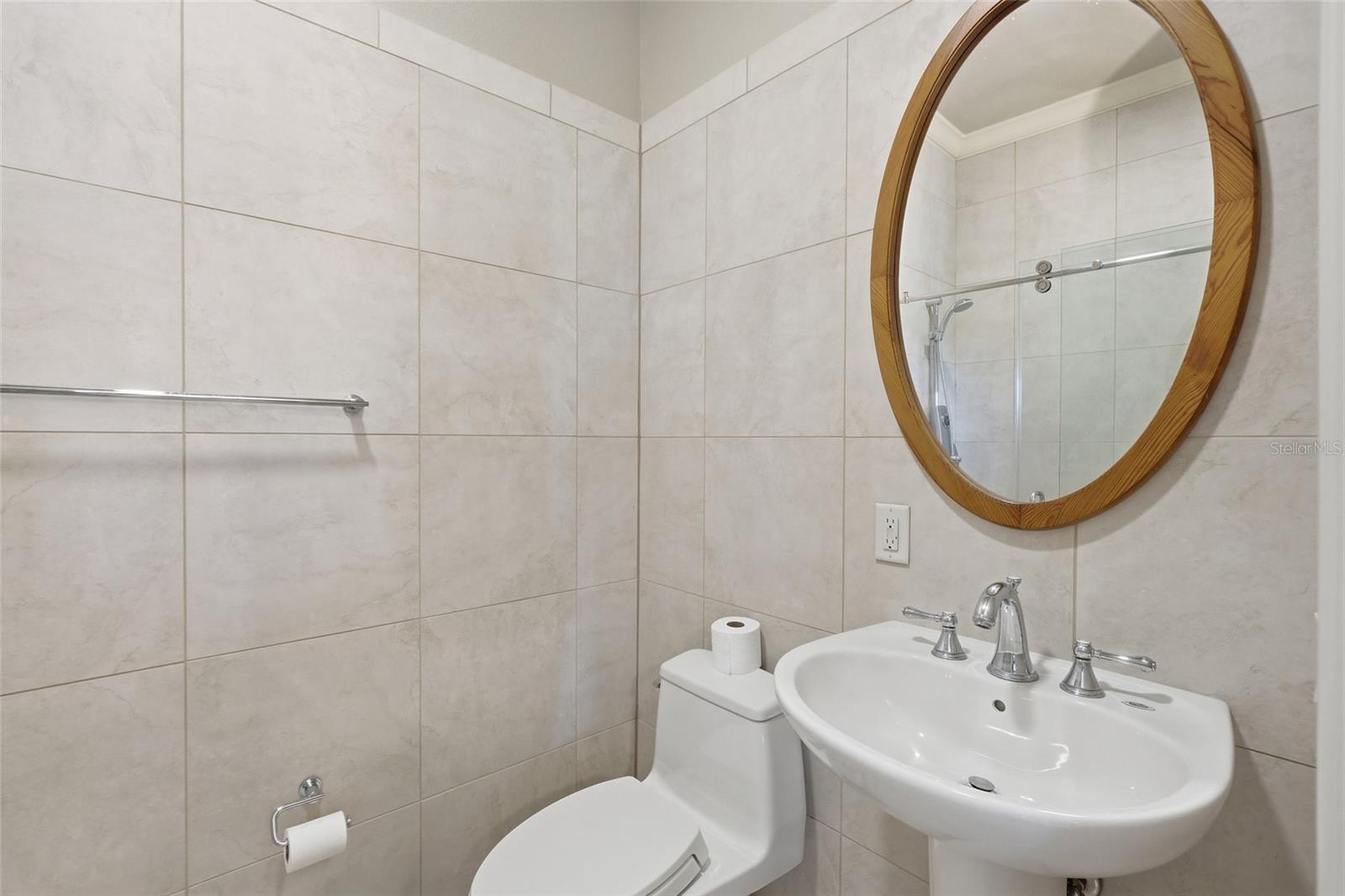 4790 Harbor Point Ct Property Photo 44