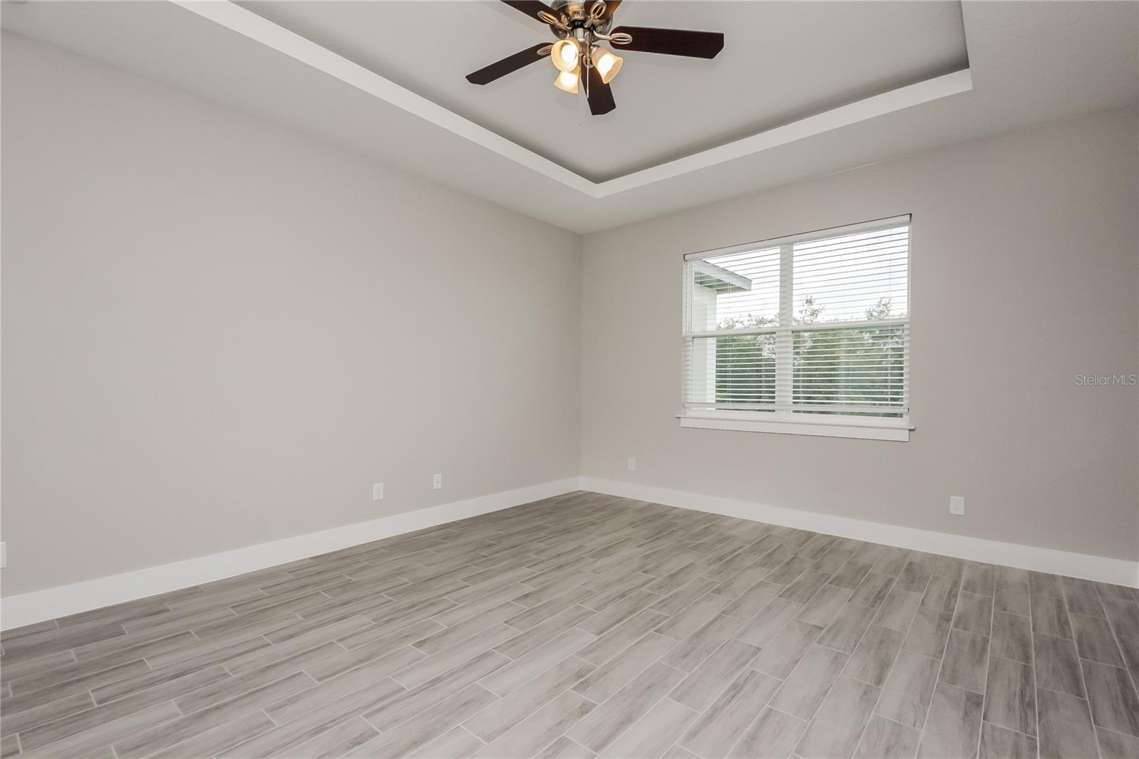 363 Elderberry Ct Property Photo 8