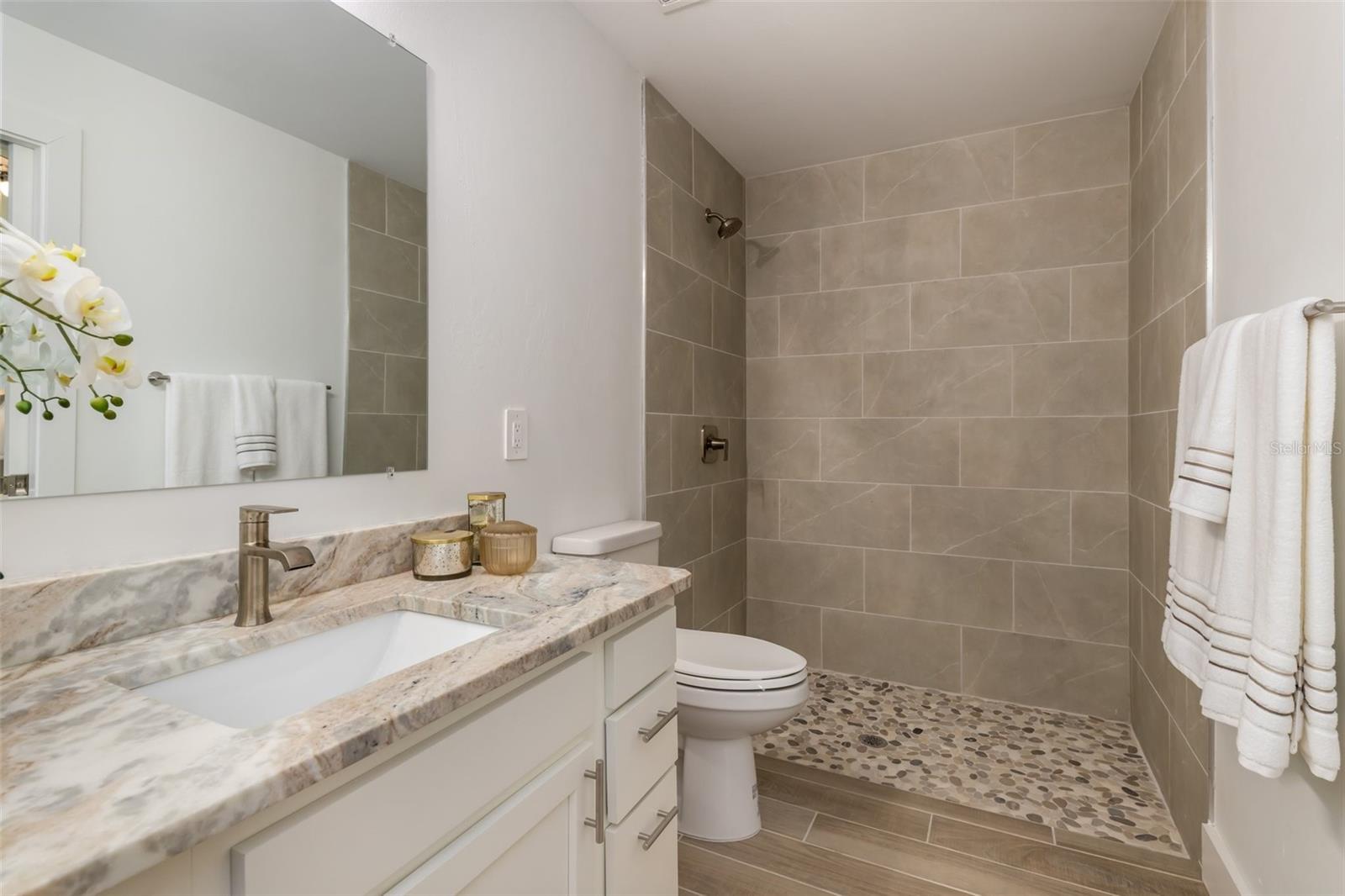3140 Sweet Gum Dr Property Photo 25