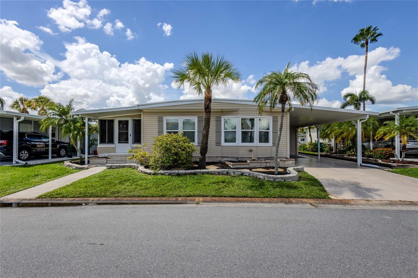 2100 KINGS HWY #305 Property Photo 1