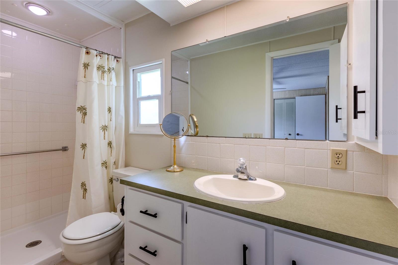 2100 Kings Hwy #305 Property Photo 18