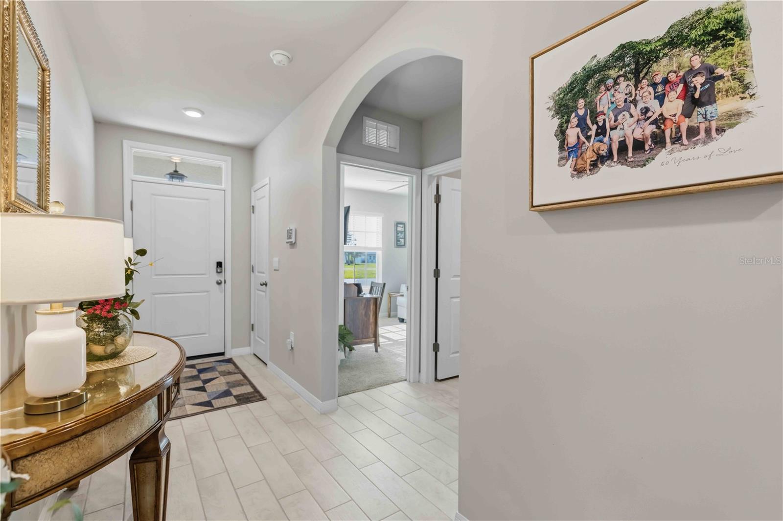 16315 Navarro Ct Property Photo 3