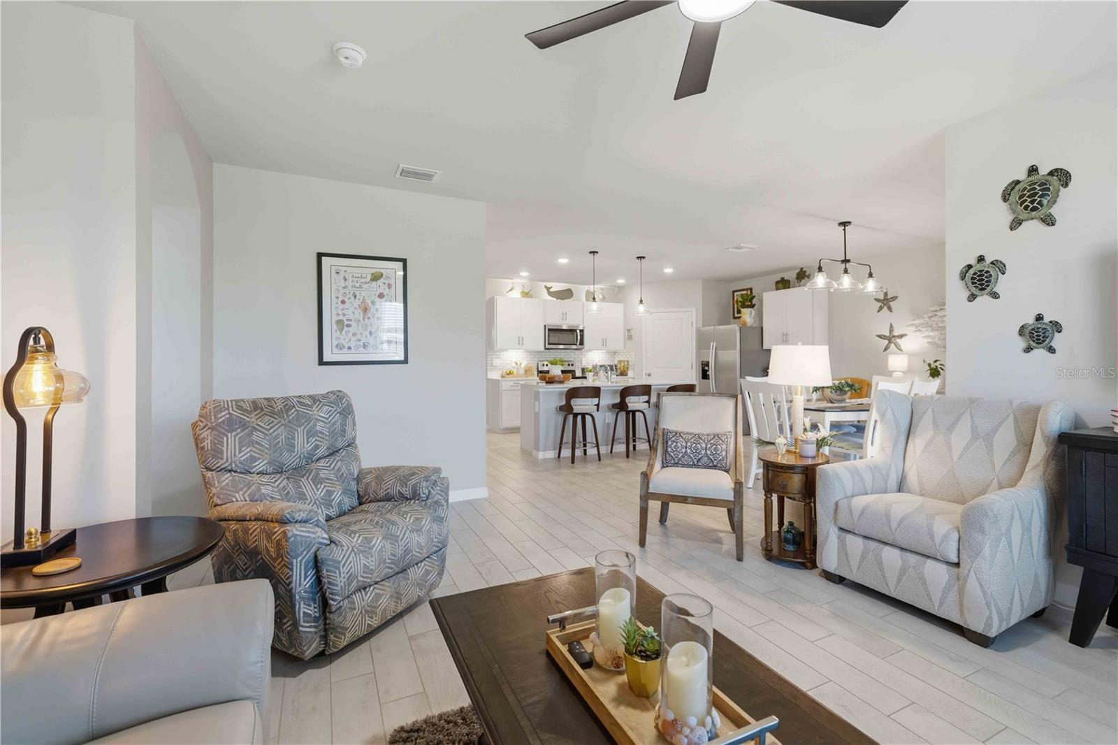 16315 Navarro Ct Property Photo 10