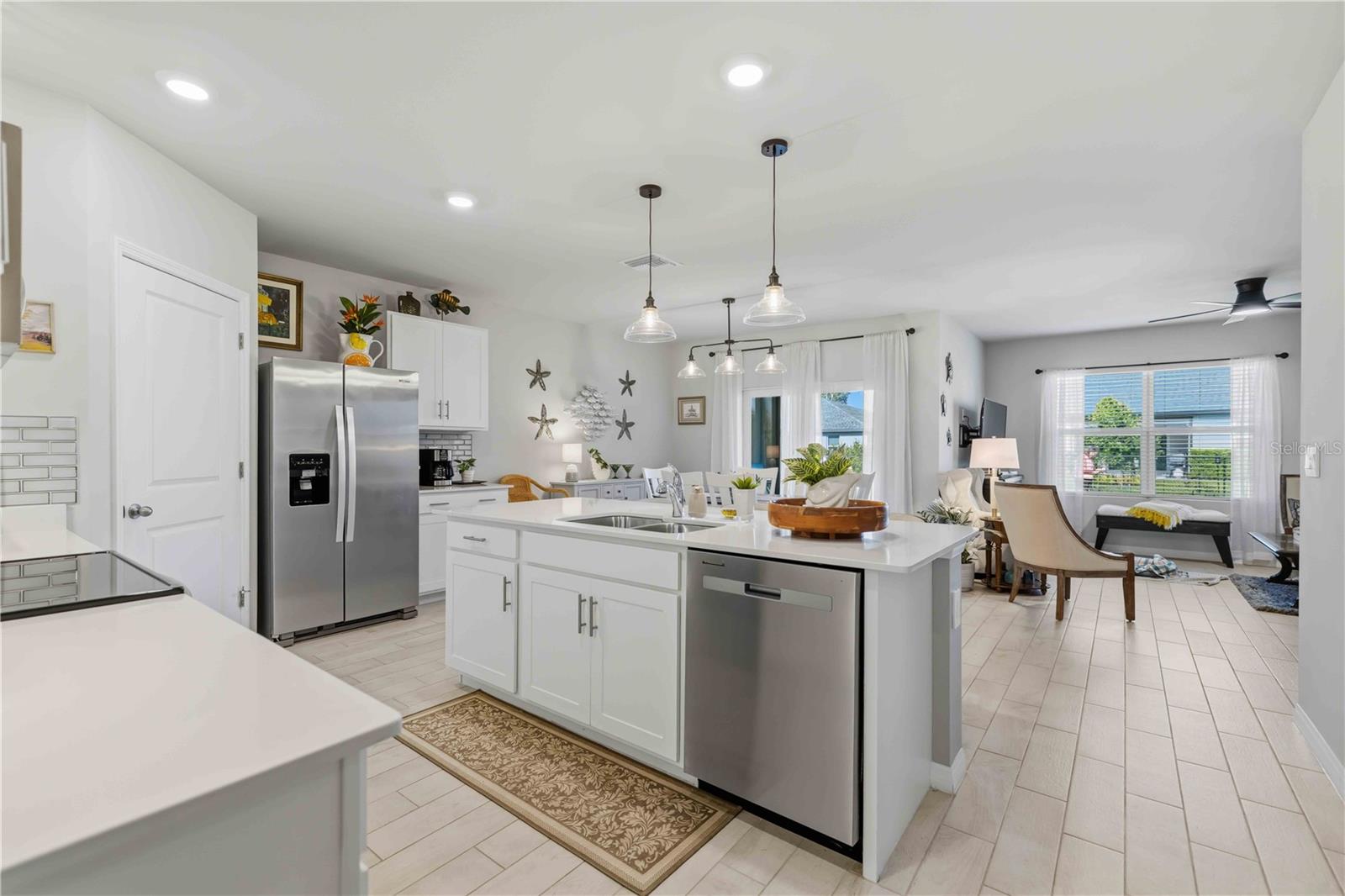 16315 Navarro Ct Property Photo 11