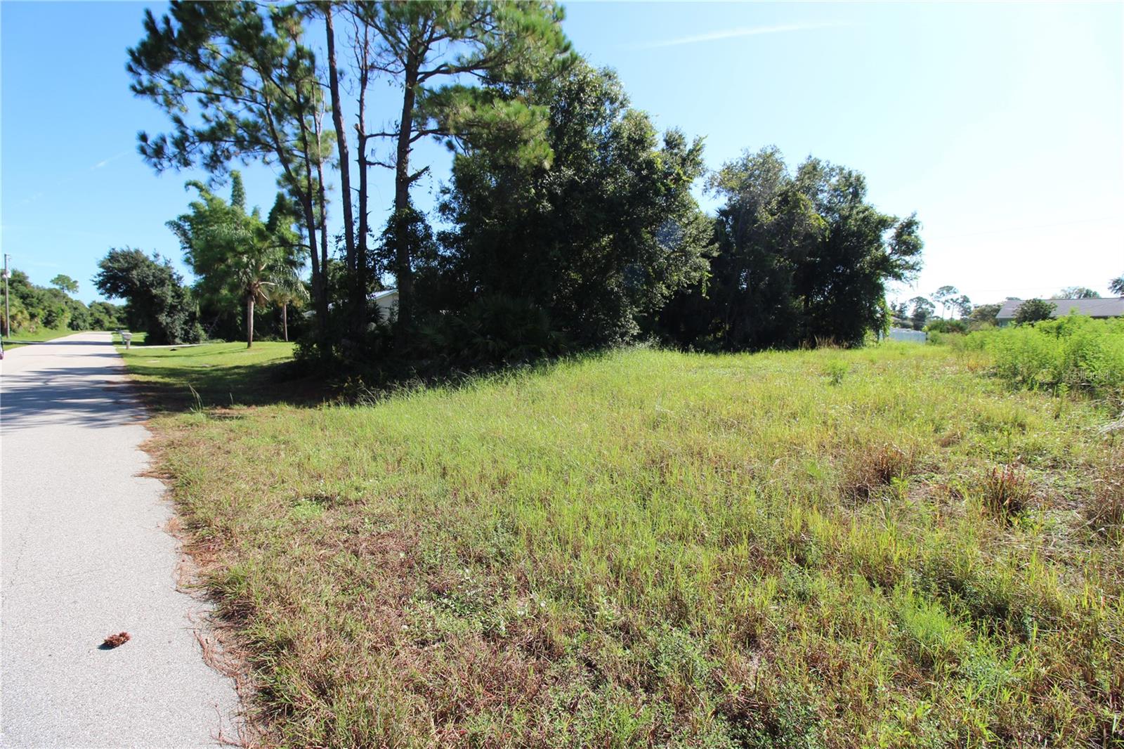 Chamrade Rd Property Photo 8