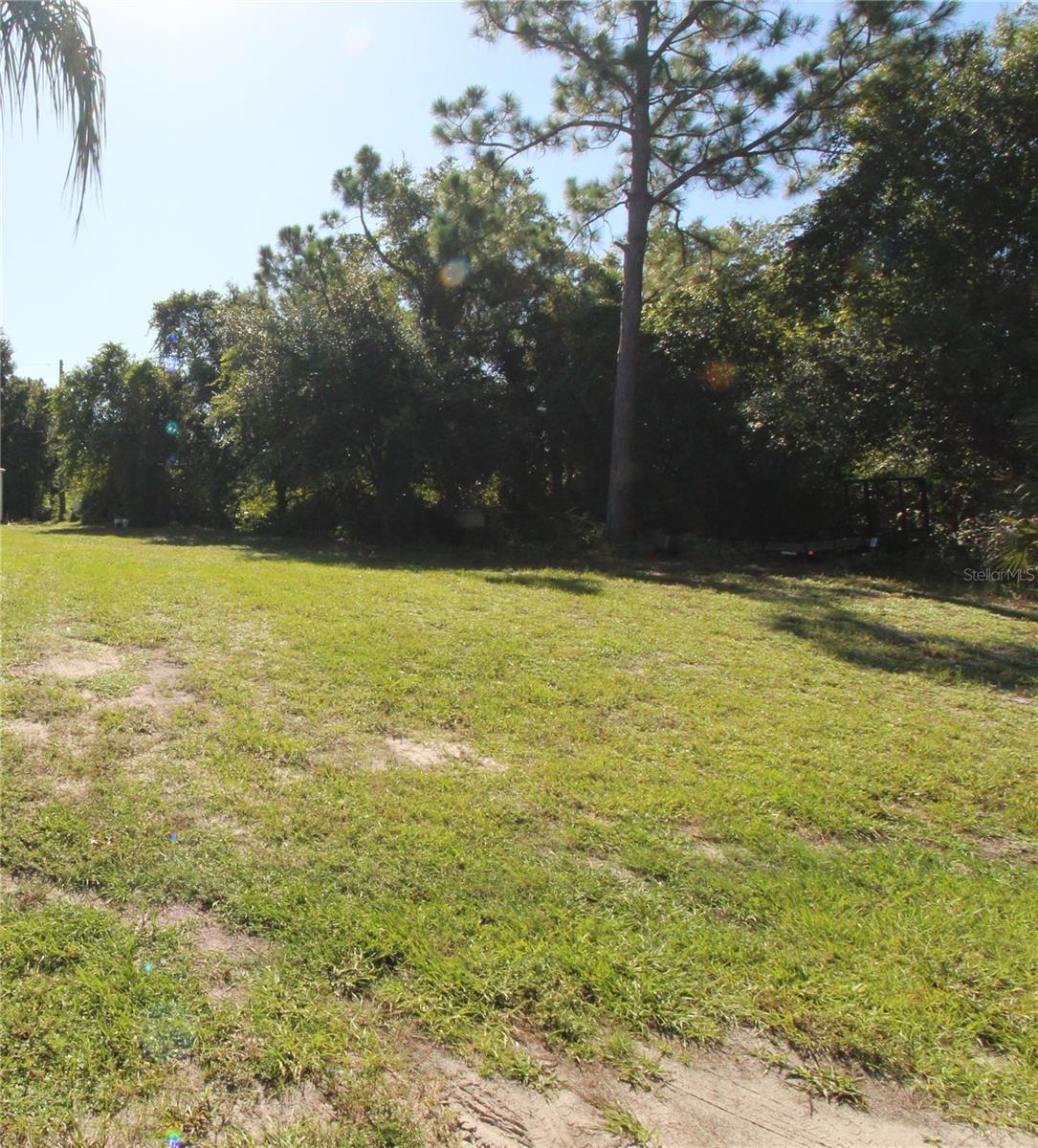 Chamrade Rd Property Photo 4