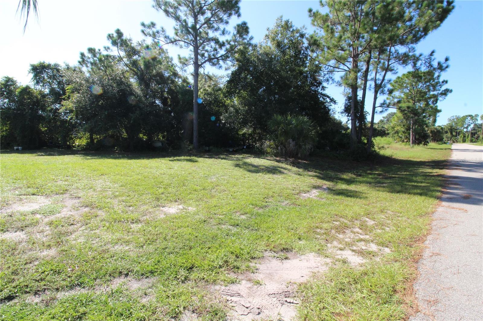 Chamrade Rd Property Photo 5