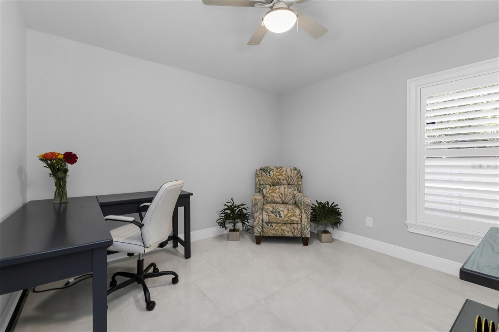 1056 Cazenovia St Property Photo 23