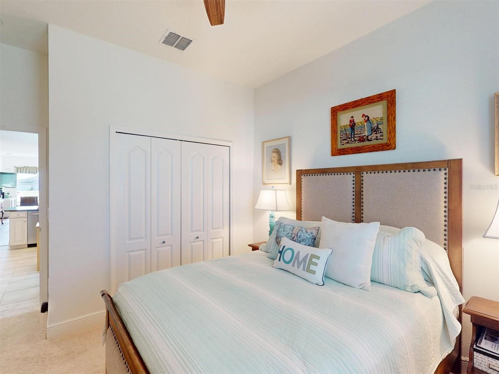 24313 Westgate Blvd Property Photo 43
