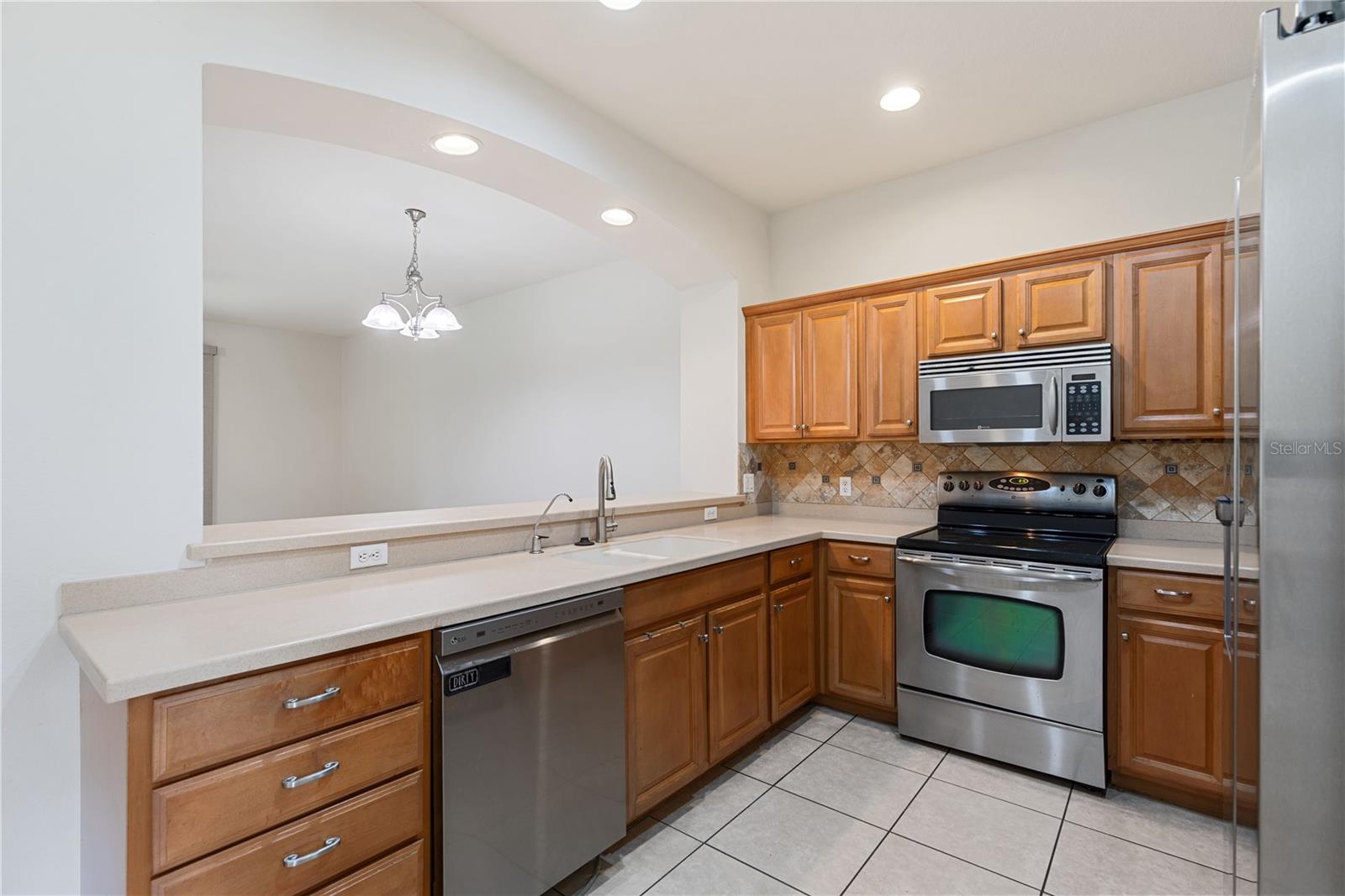 1073 Jonah Dr Property Photo 8
