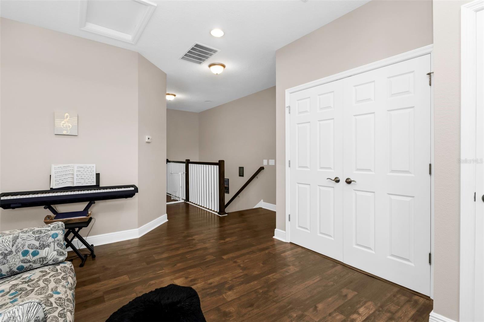 7826 52nd Ter E Property Photo 11