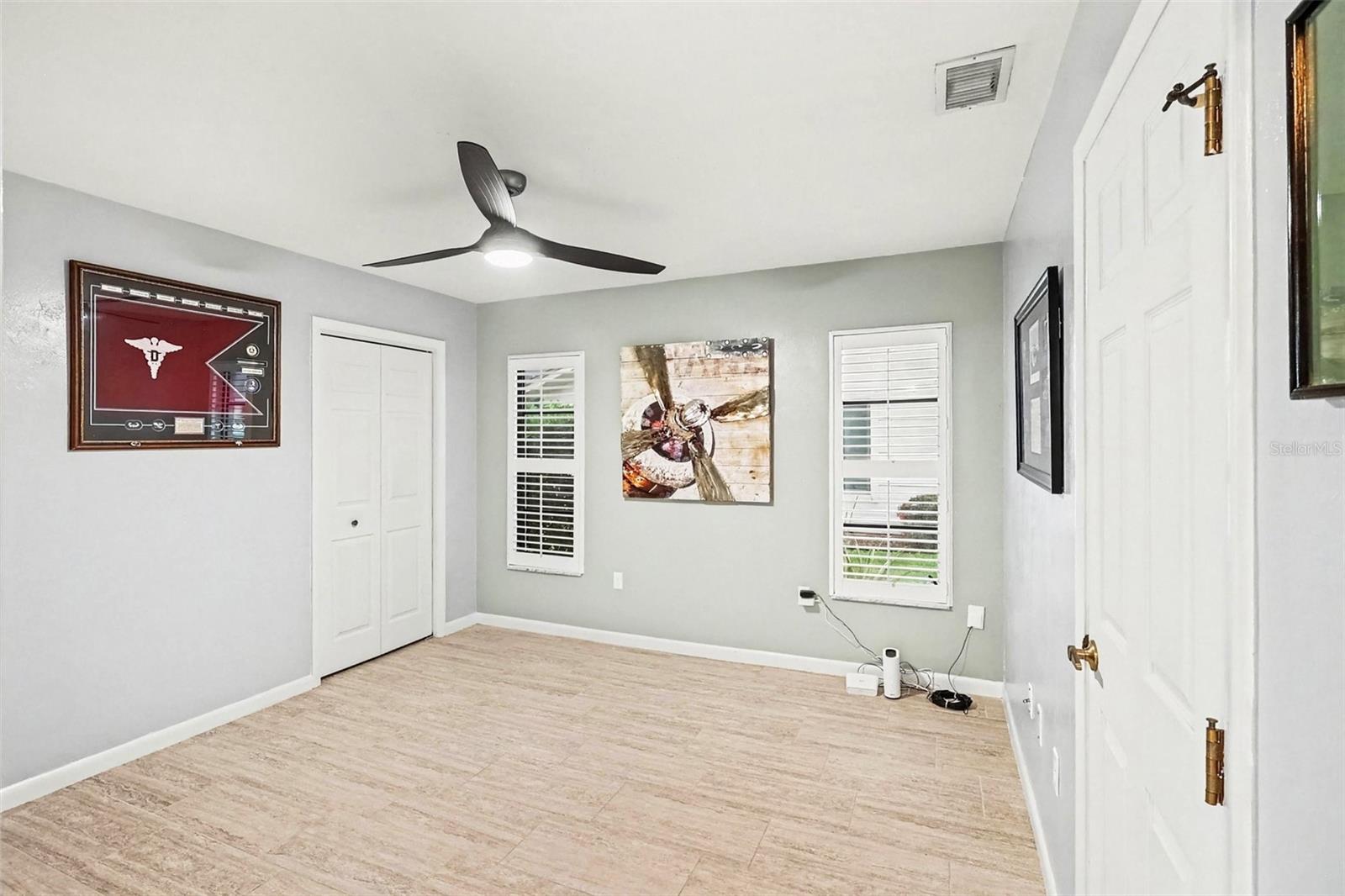 25426 Saint Helena Ln Property Photo 17