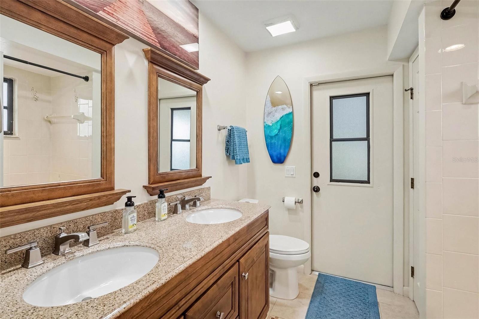 25426 Saint Helena Ln Property Photo 18
