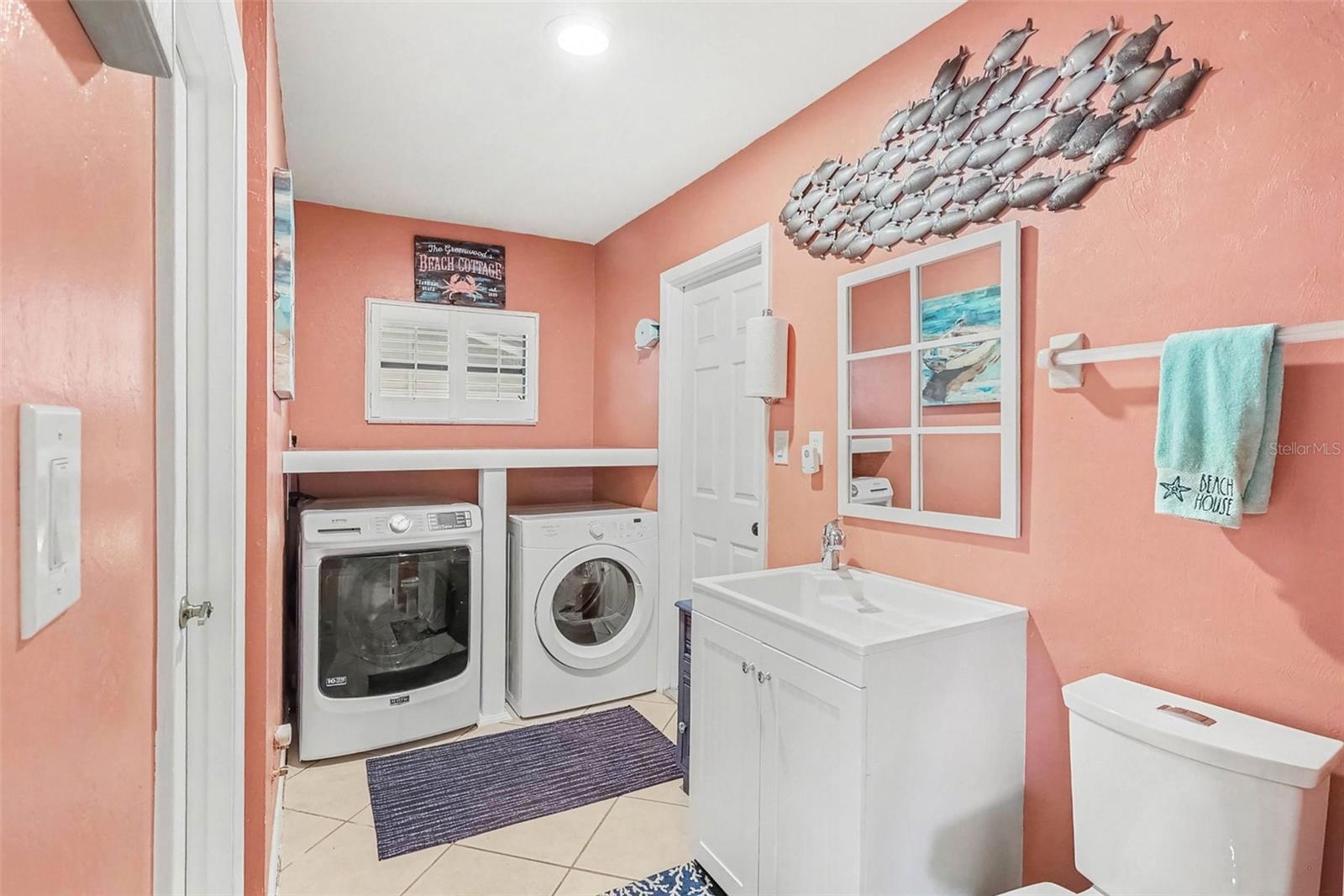 25426 Saint Helena Ln Property Photo 19