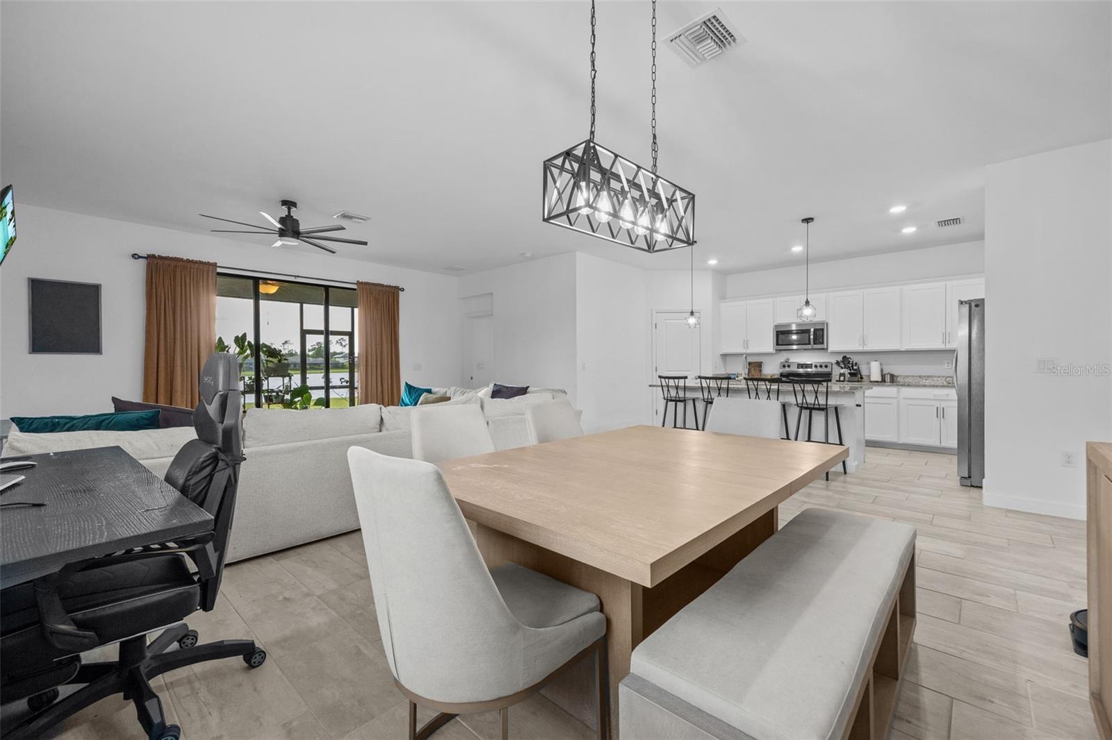 13845 Pine Lodge Ln Property Photo 13
