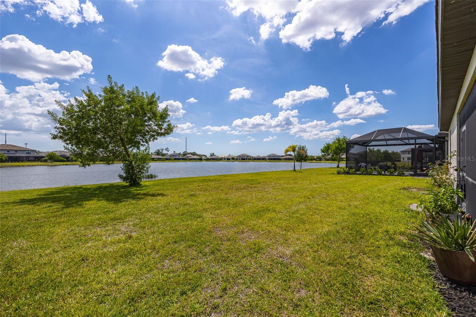 13845 Pine Lodge Ln Property Photo 32
