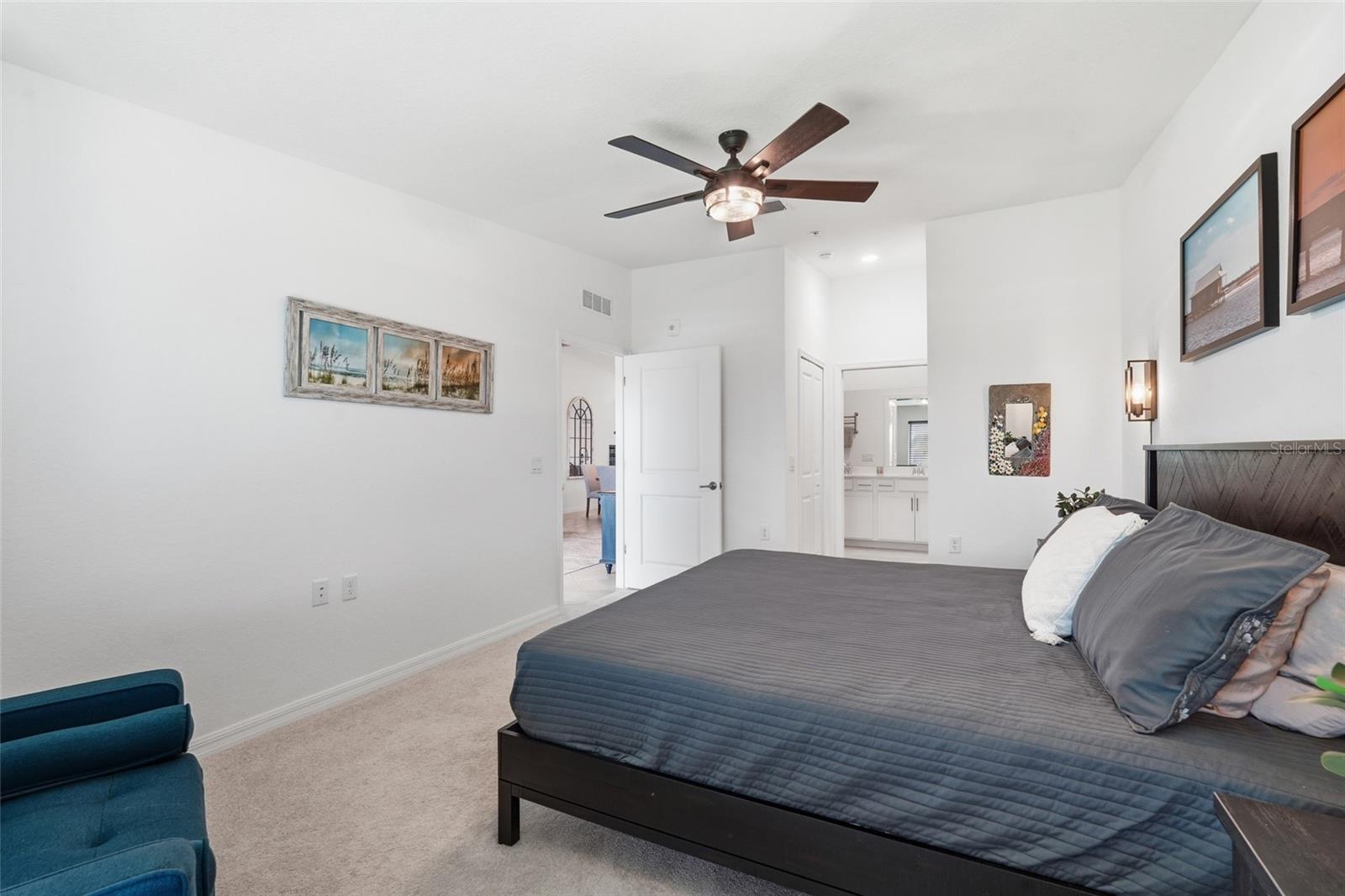 14257 Heritage Landing Blvd #1122 Property Photo 15