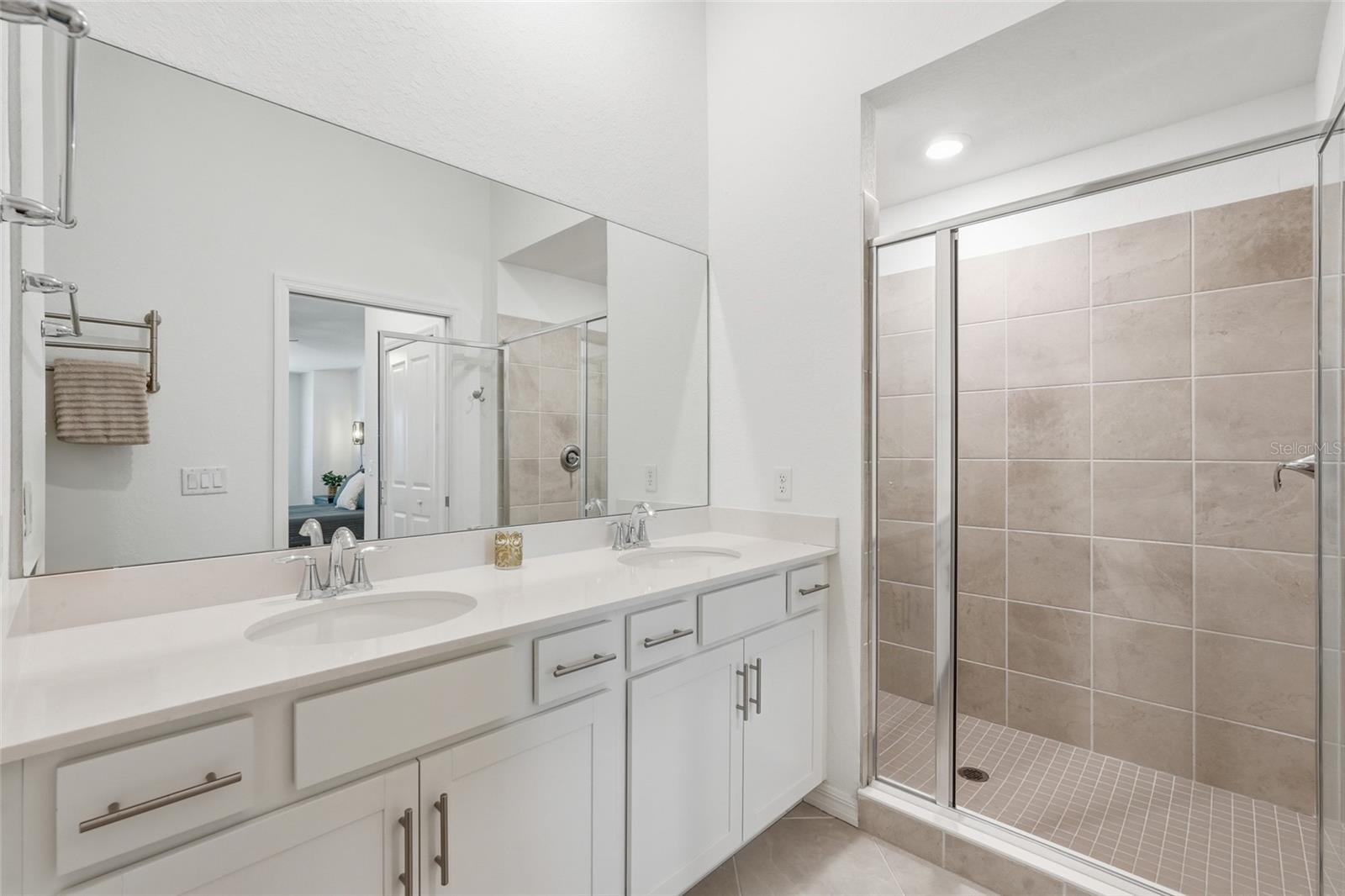 14257 Heritage Landing Blvd #1122 Property Photo 17