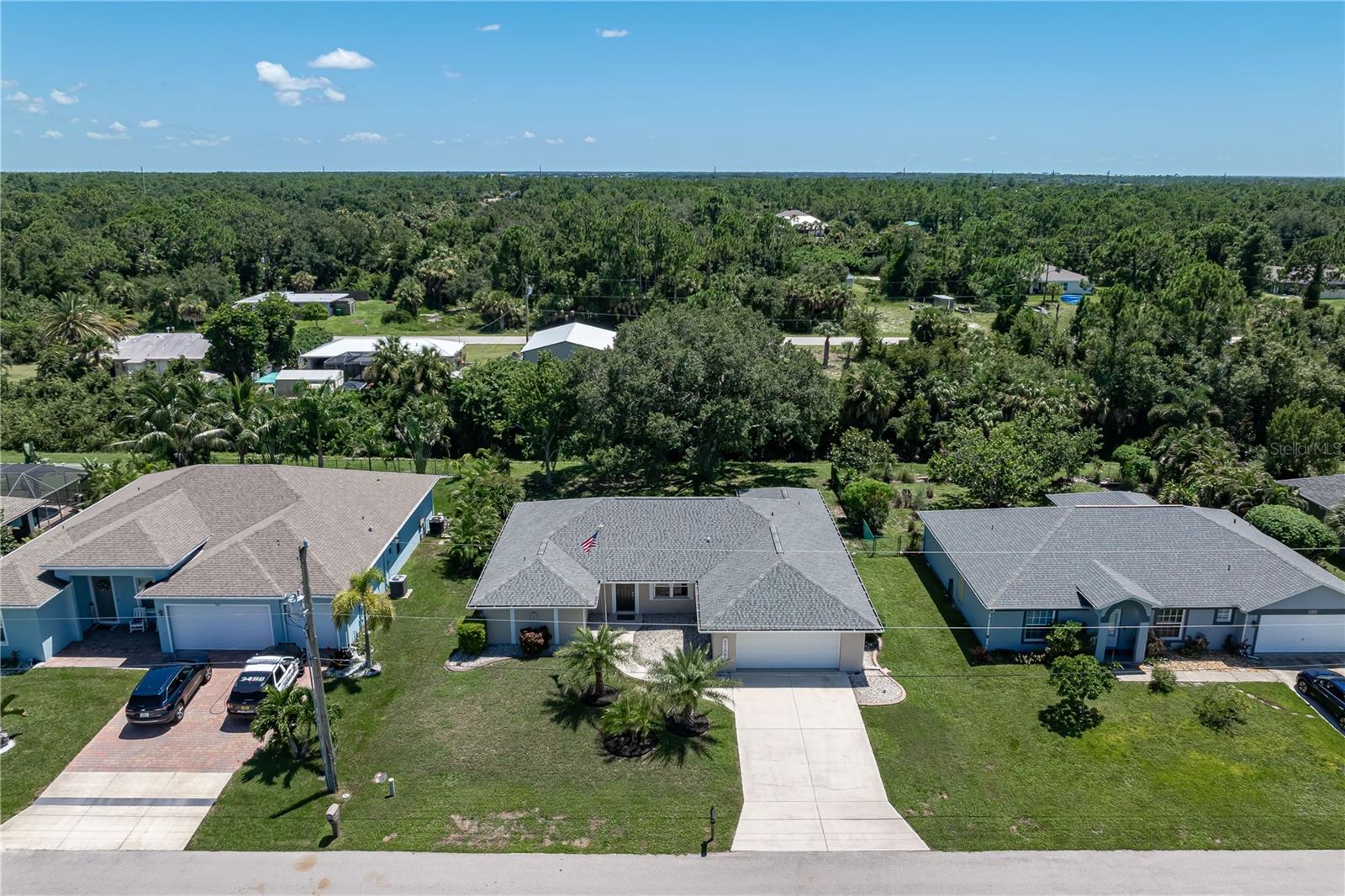 313 Gold Tree Property Photo 2