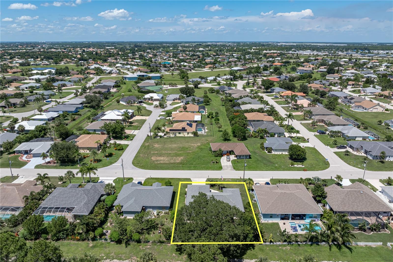 313 Gold Tree Property Photo 12