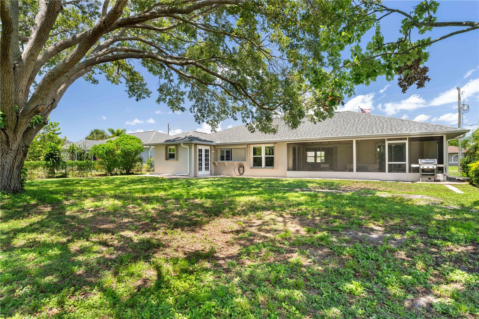 313 Gold Tree Property Photo 13