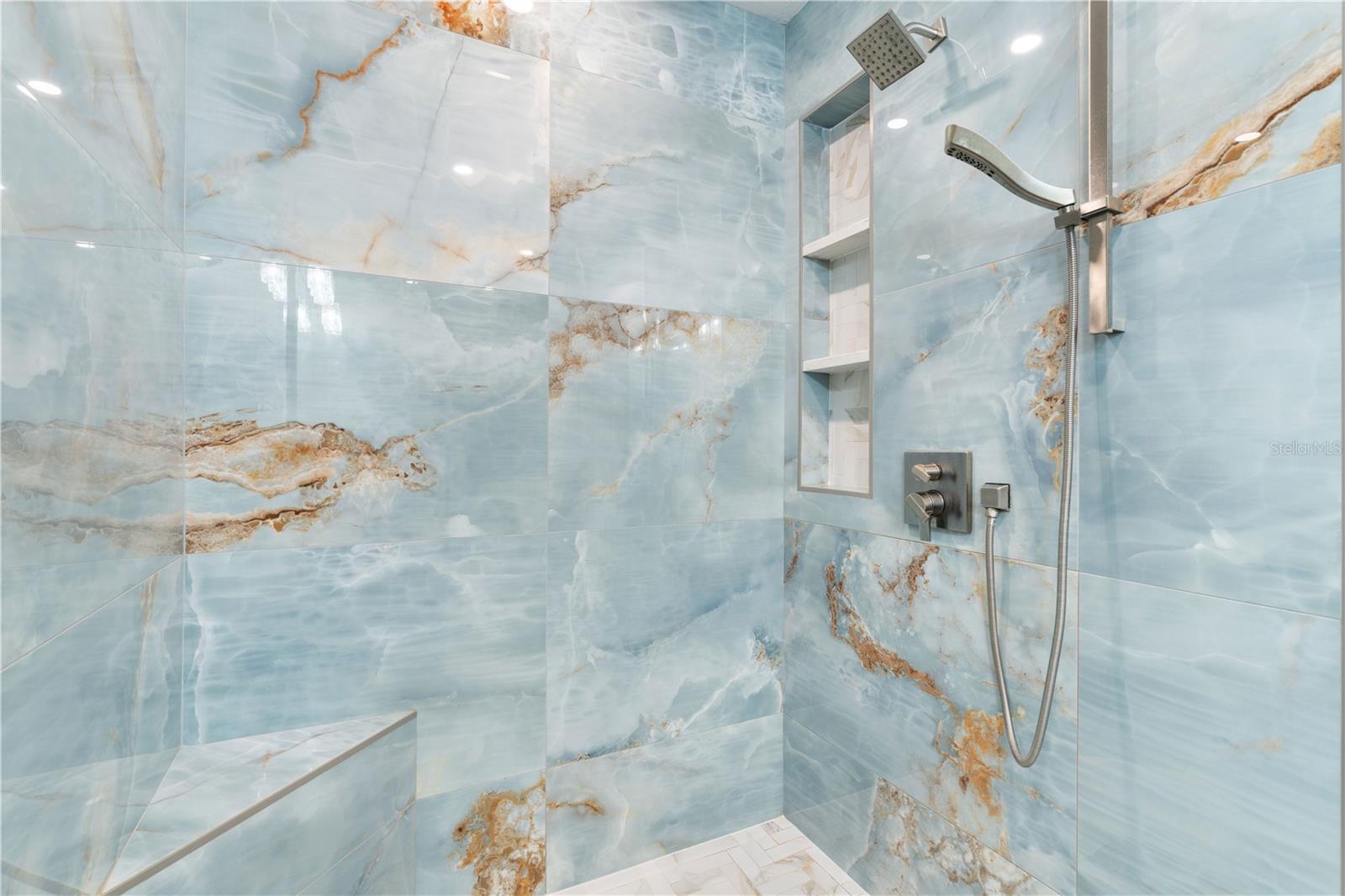 313 Gold Tree Property Photo 31