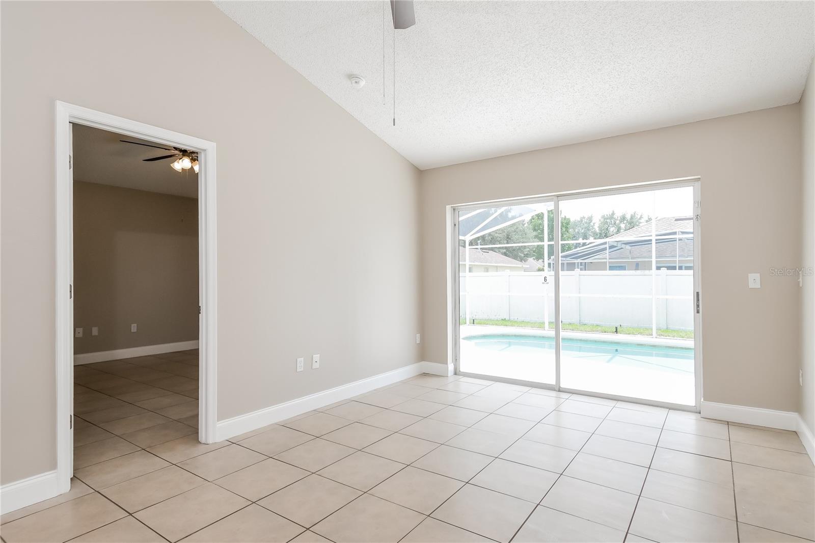 348 Walpole Loop Property Photo 7