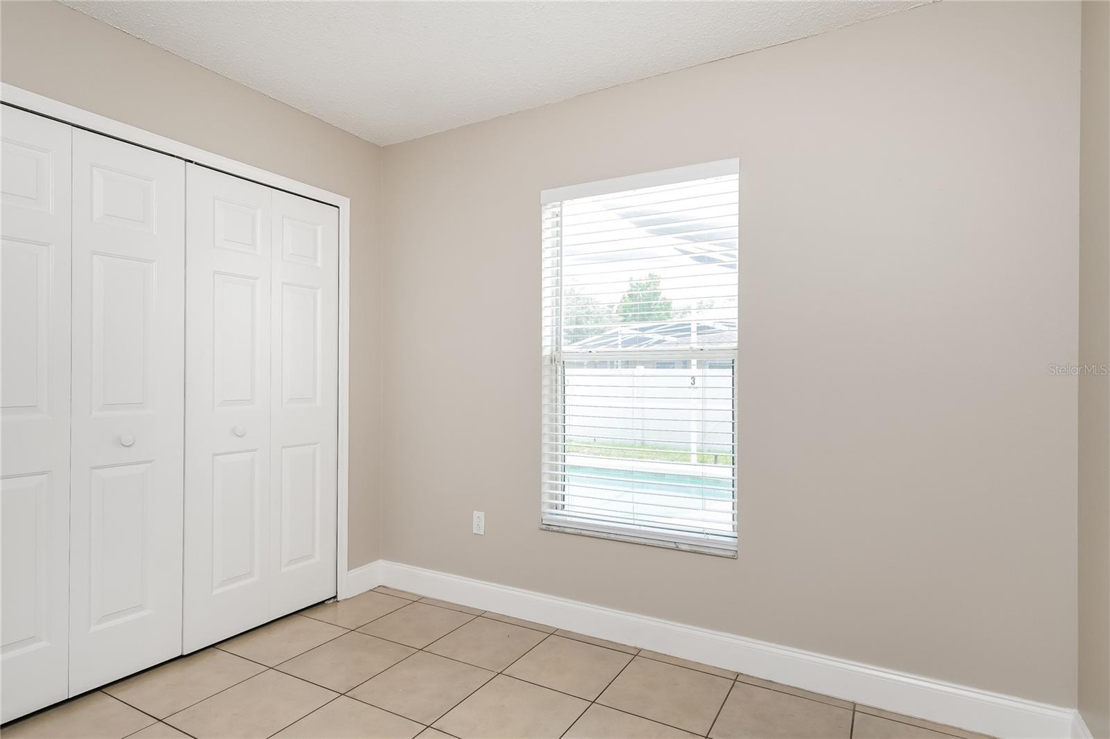 348 Walpole Loop Property Photo 11