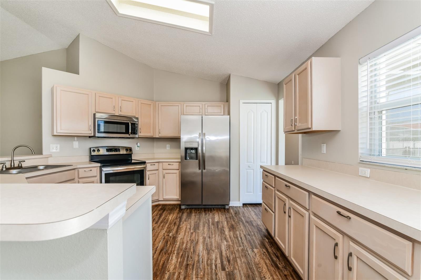 8615 Cavendish Dr Property Photo 4